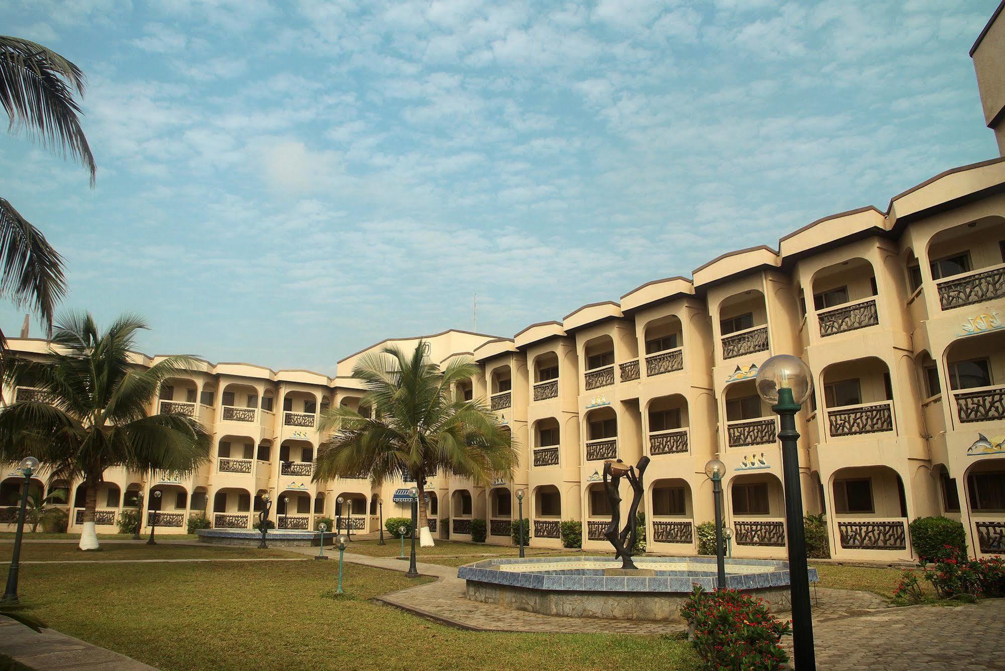 Ramada Resort Acra Exterior foto
